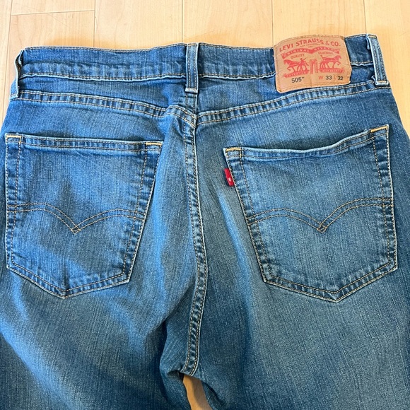 505 Levi’s 33x32 - Picture 3 of 8